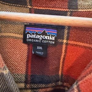 Patagonia Organic Cotton Plaid Shirt XXL - Red and Brown